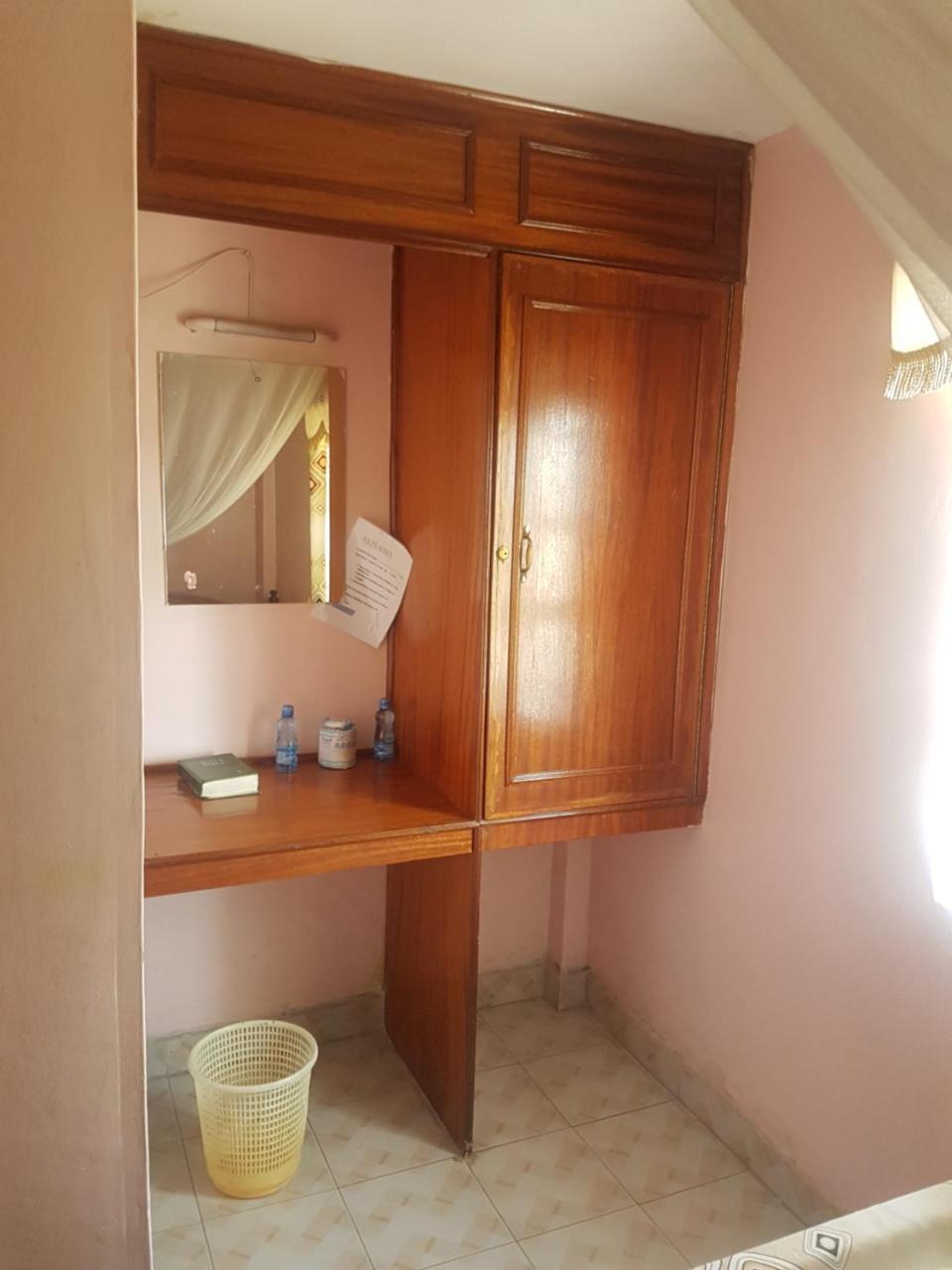 Maendeleo Parkview Hotel Narok Kültér fotó