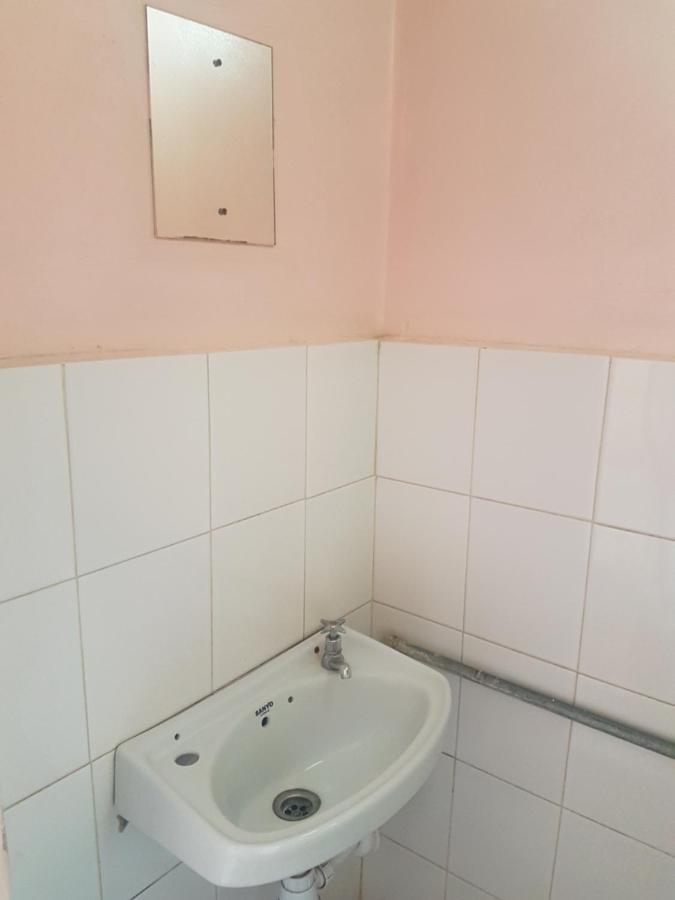 Maendeleo Parkview Hotel Narok Kültér fotó